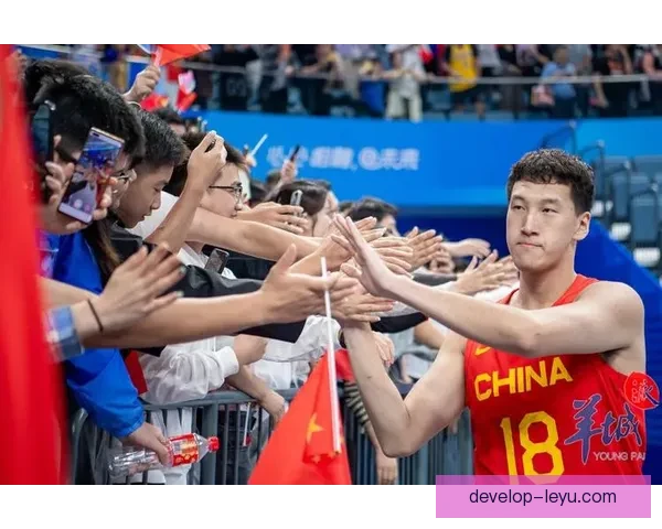 中国男篮新帅亮相备战奥运资格赛引发全国球迷高度关注前景展望