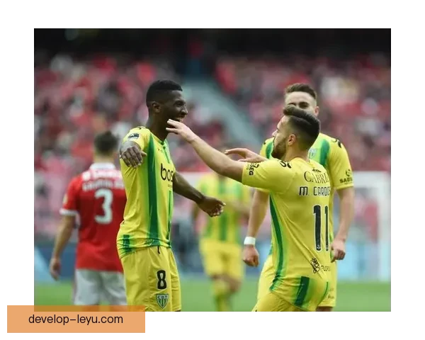 豪门对决引爆转会风云新赛季格局生变球迷期待巅峰之战再度上演